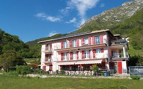 Hotel Rosalpina Riva Del Garda